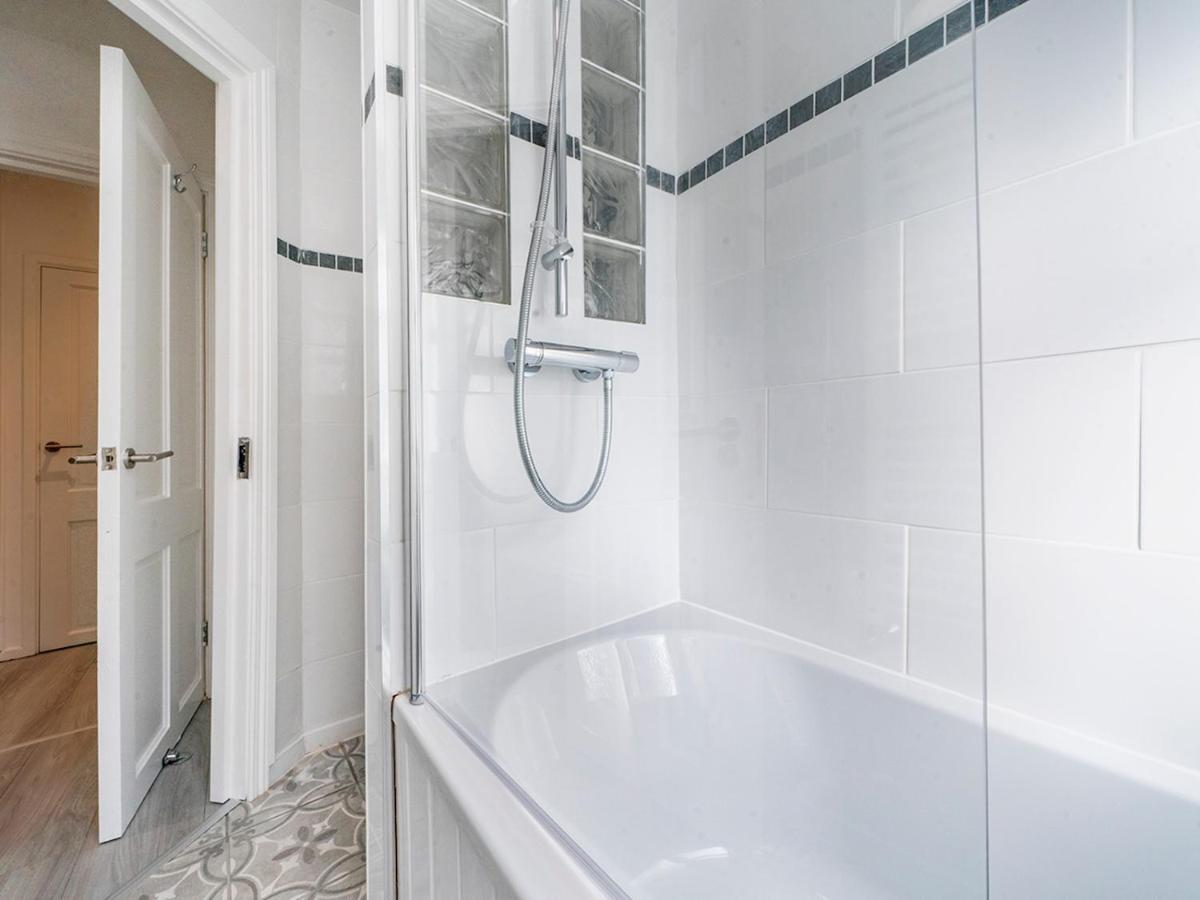 Pass The Keys - Bright & Airy 2Br 2Bath Apt In Perfect Location Belfast Zewnętrze zdjęcie